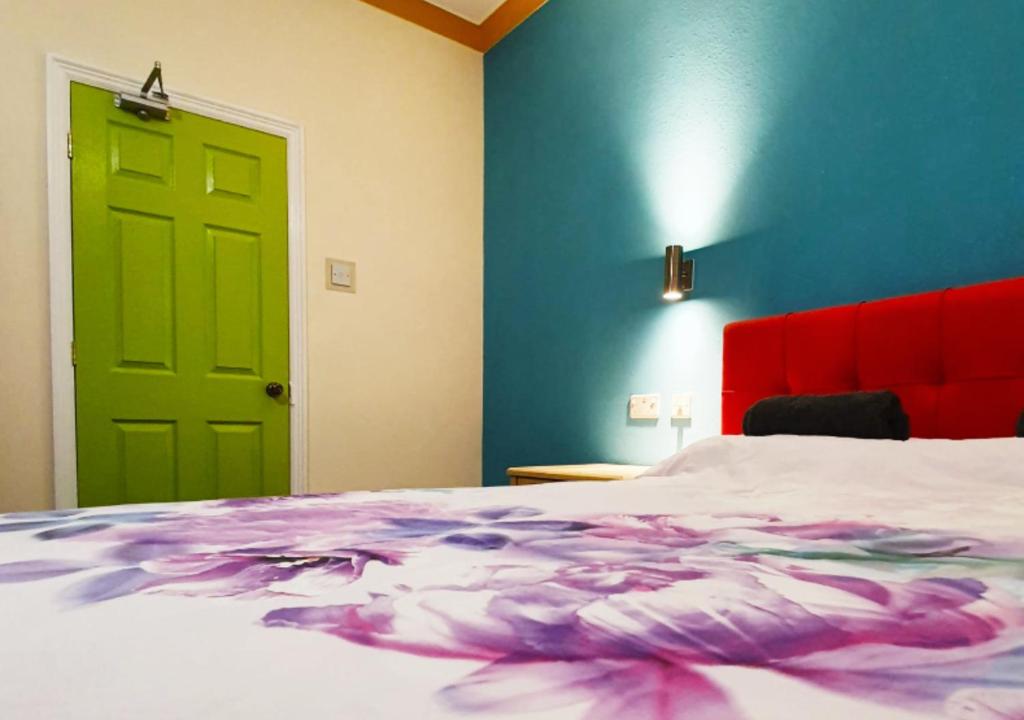 Modern En-suite Doubles in Boston Town Spacious & Contemporary Rooms - Camera Doppia Con Bagno Privato