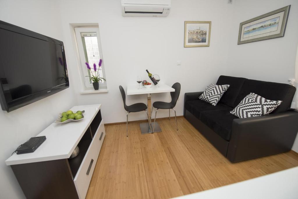 Apartments Annya - Superior Apartment