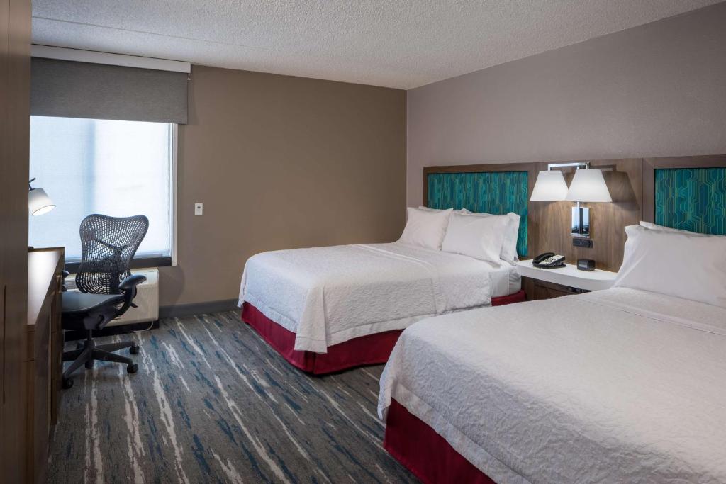Hampton Inn Bentonville-Rogers - Queen Room Met Twee Queensize Bedden - Niet -roken