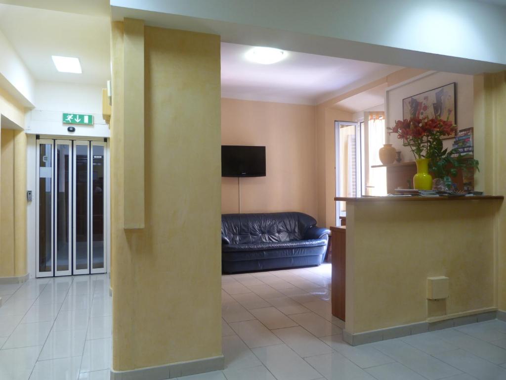 Hotel Aurora - Resim 36