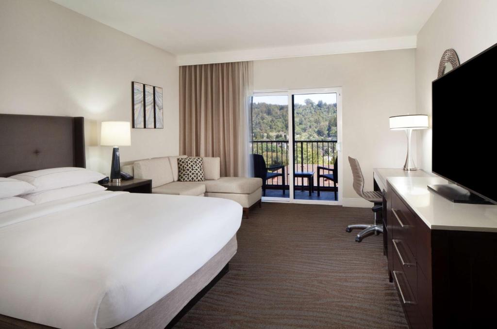 Hilton Santa Cruz Scotts Valley - Room King Con Balcón