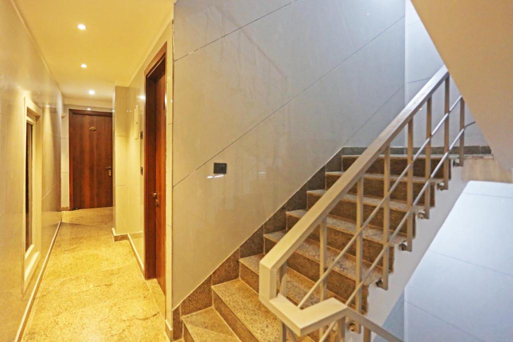 Fotografie z fotogalerie ubytování Hotel Preet Inn 05 mints walking Distance Nizamuddin Railway Station v Novém Dillí