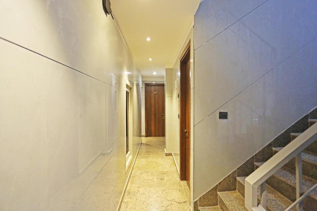 Fotografie z fotogalerie ubytování Hotel Preet Inn 05 mints walking Distance Nizamuddin Railway Station v Novém Dillí