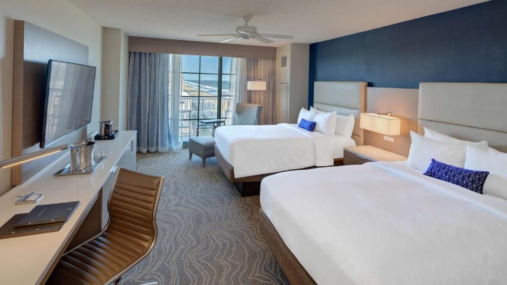 Hilton Virginia Beach Oceanfront - Superior Double Room With Partial Ocean View