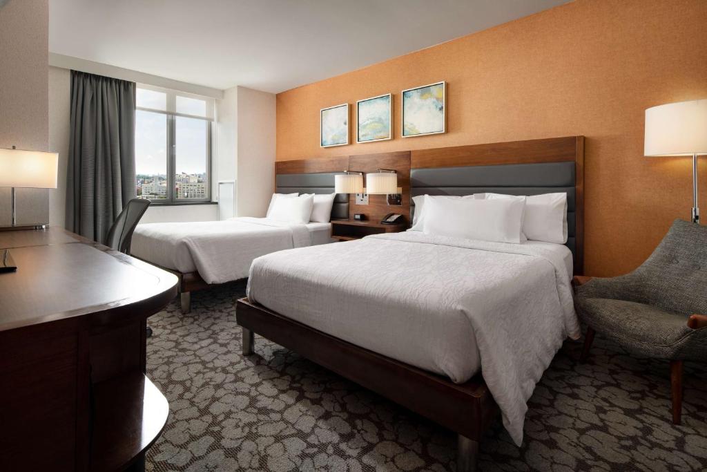 Hilton Garden Inn Long Island City - 
