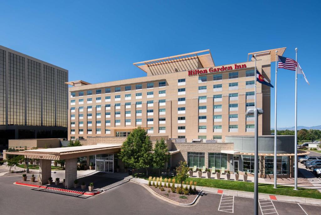 a rendering of the hilton garden inn hotel at Hilton Garden Inn Denver/Cherry Creek in Denver