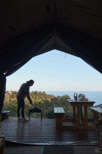 Příroda nedaleko luxury tent