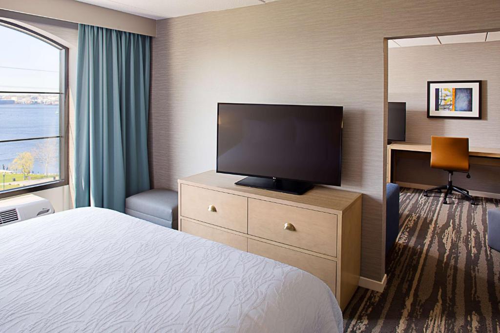 Hilton Garden Inn Providence photo