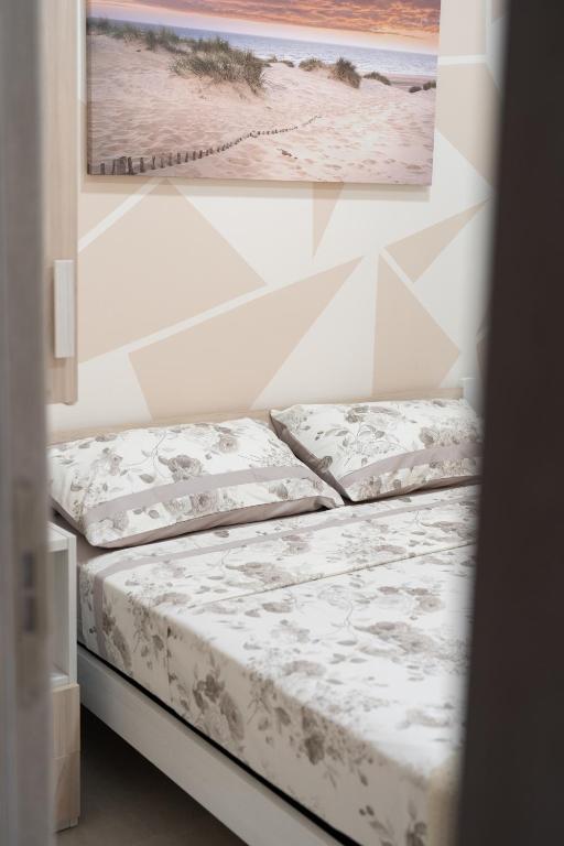 Postel nebo postele na pokoji v ubytování Lullaby B&B