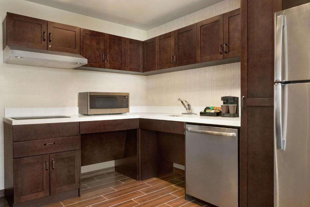 Homewood Suites by Hilton Albany Crossgates Mall photo