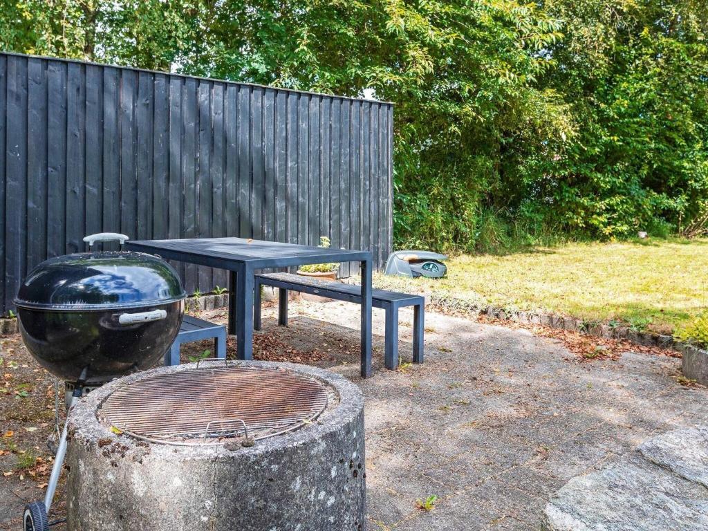 Zahrada ubytování Holiday home Fjerritslev IX