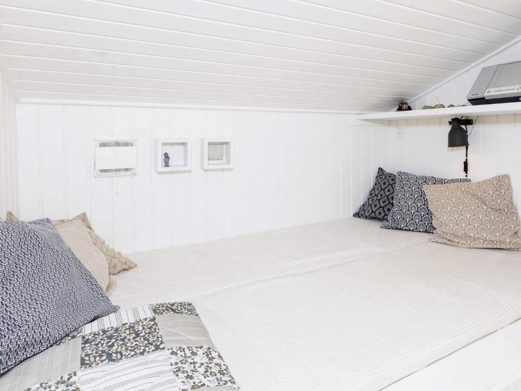 Postel nebo postele na pokoji v ubytování Holiday home Fjerritslev IX