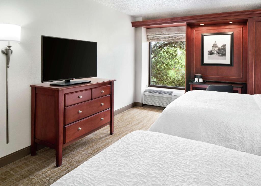 Hampton Inn Austin North - Habitación Queen Con Dos Camas Queen - No Fumadores