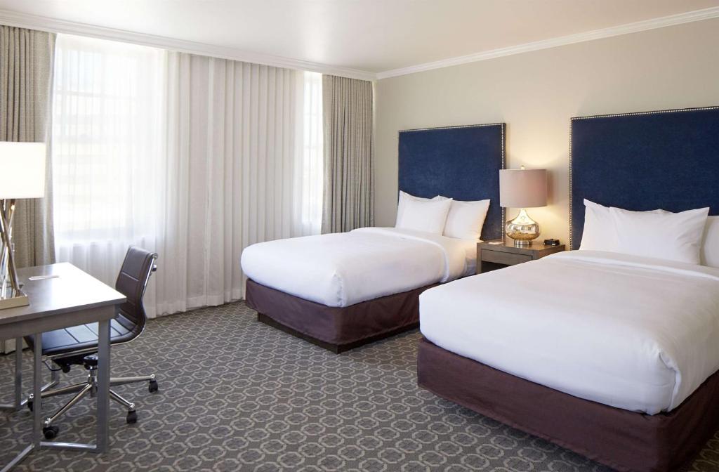 Redmont Hotel Birmingham - Curio Collection by Hilton - Double Room With Two Double Beds