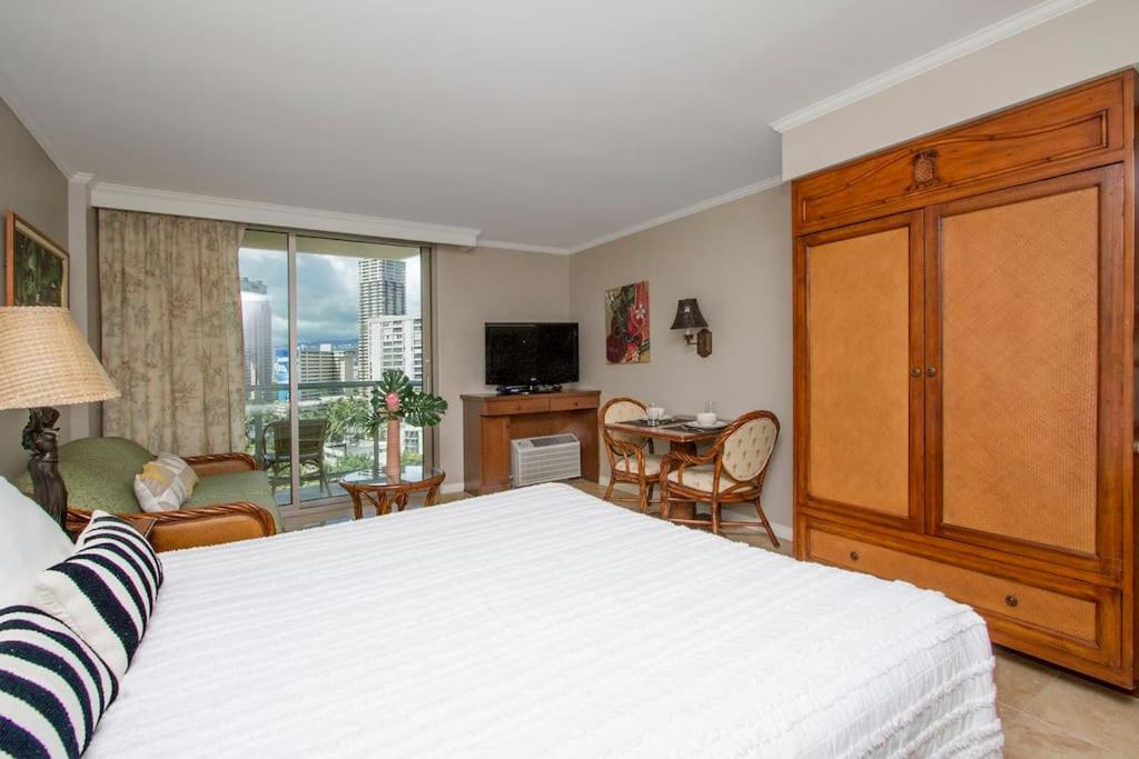 Four stars Hotel in Waikiki no resort fee, Honolulu Aktualisierte Preise für 2023