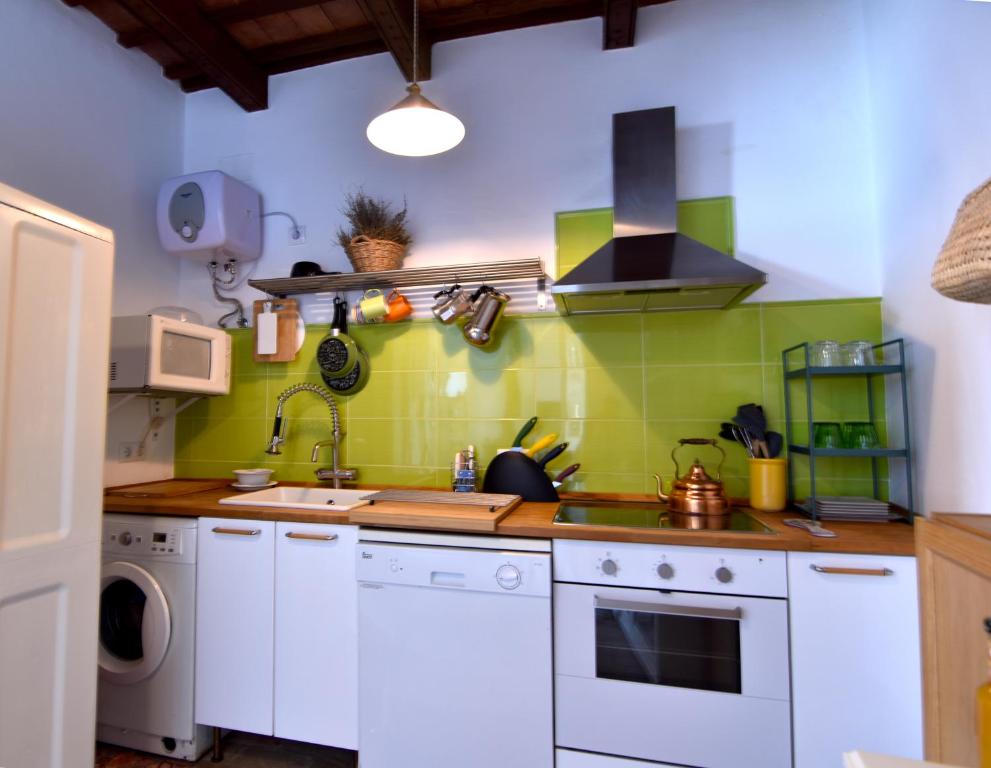 Kuchyň nebo kuchyňský kout v ubytování La Casa de Reyes