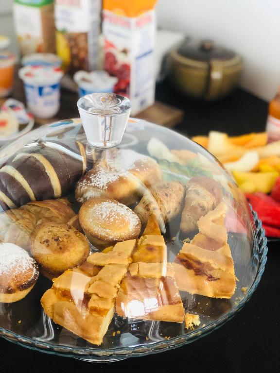 Jedlo v ubytovaní bed & breakfast alebo blízkom okolí