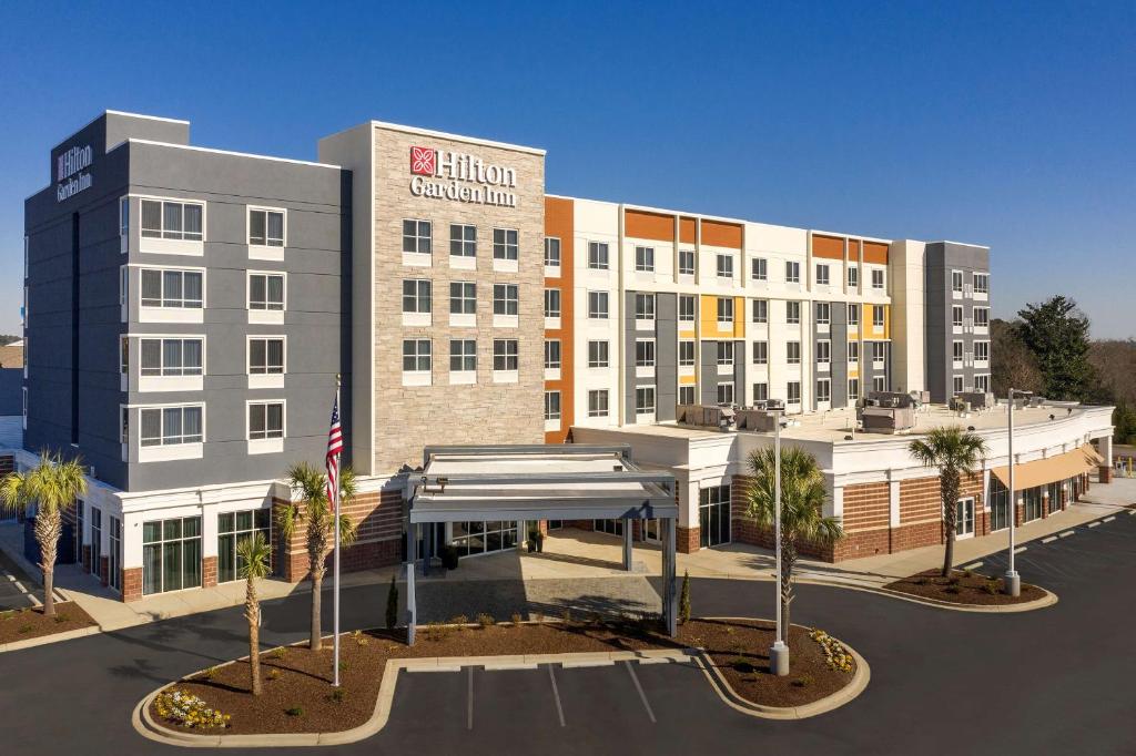 a rendering of the exterior of a hotel at Hilton Garden Inn Columbia Airport, SC in Columbia