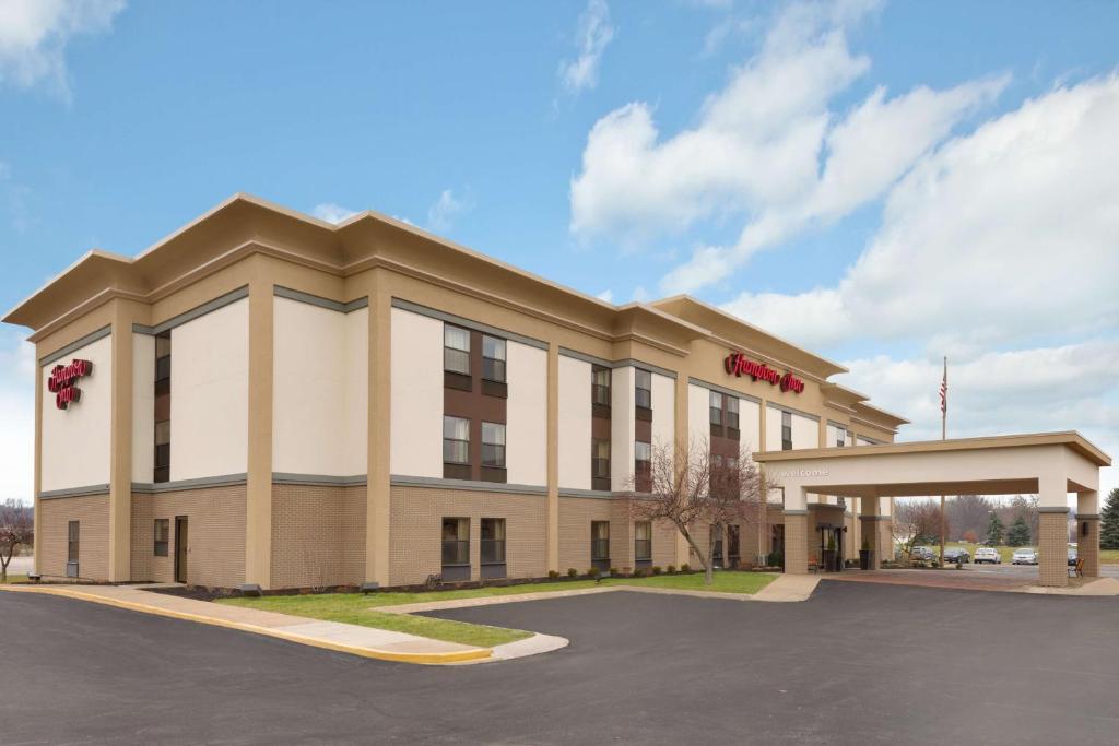 una representación de un hotel en Hampton Inn Akron-Fairlawn, en Montrose