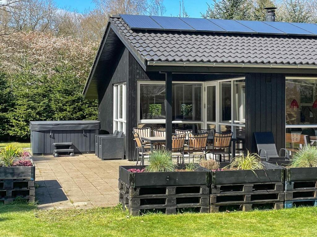 Zahrada ubytování Holiday home Oksbøl LXXXI
