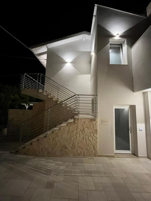 Aurantia - Mediterranean Tale - 16