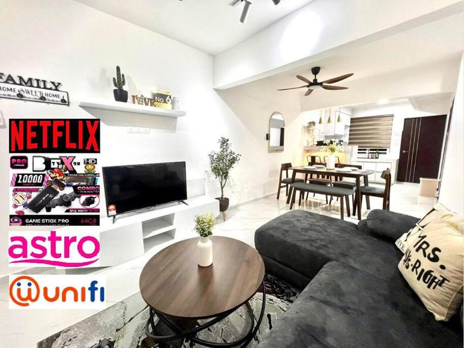 TV/trung tâm giải trí tại Modern HS Sweet Homestay Kuantan