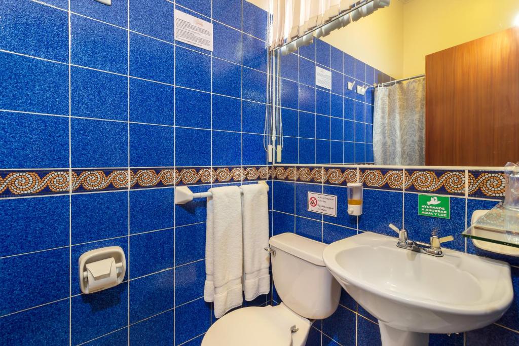 Koupelna v ubytování Hotel La Cartuja