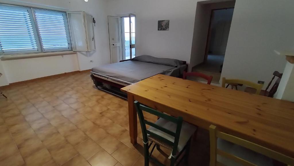 Zdjęcie z galerii obiektu La veranda sul golfo w mieście Monte SantʼAngelo