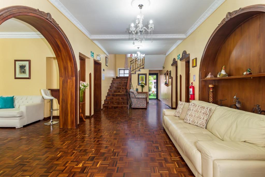 Posezení v ubytování Hotel La Cartuja