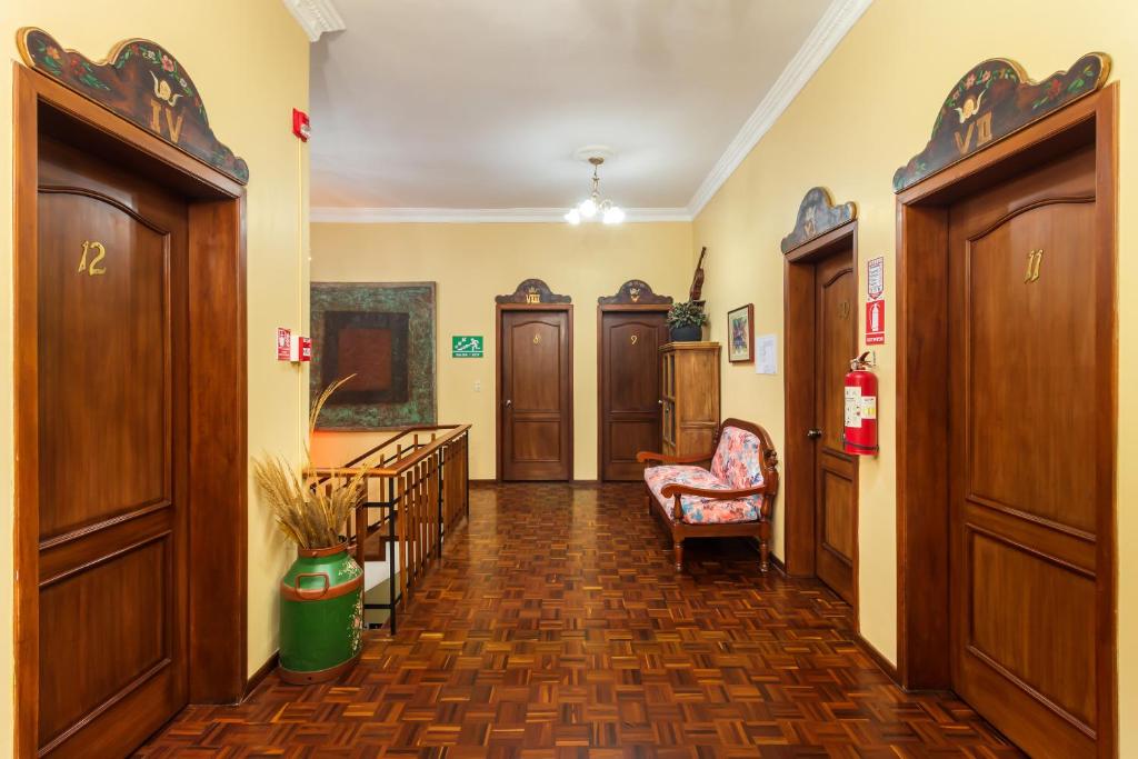 TV a/nebo společenská místnost v ubytování Hotel La Cartuja