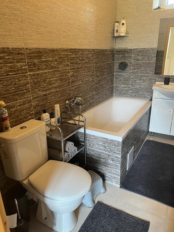 A bathroom at Chalupa v prírode