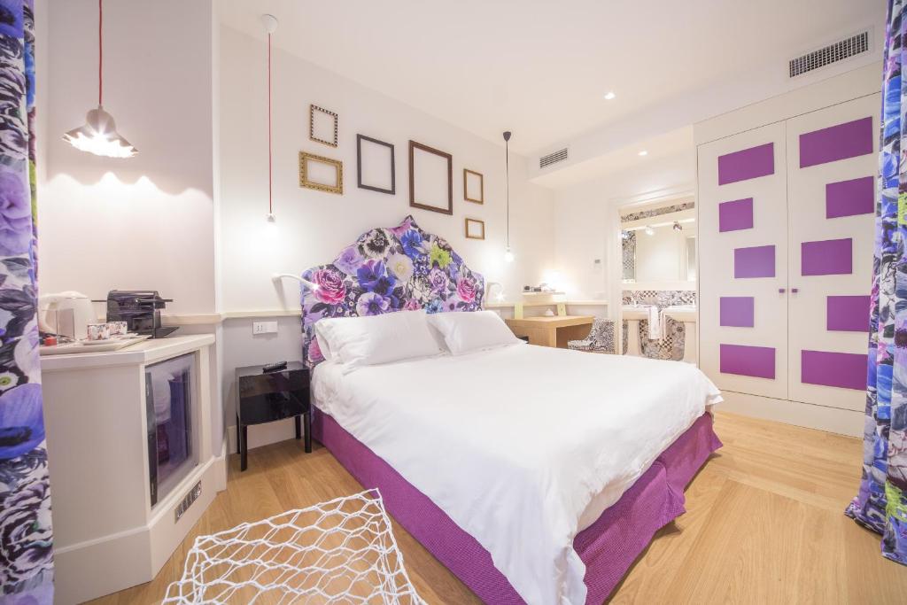 Kuchyň nebo kuchyňský kout v ubytování Cinque Rooms