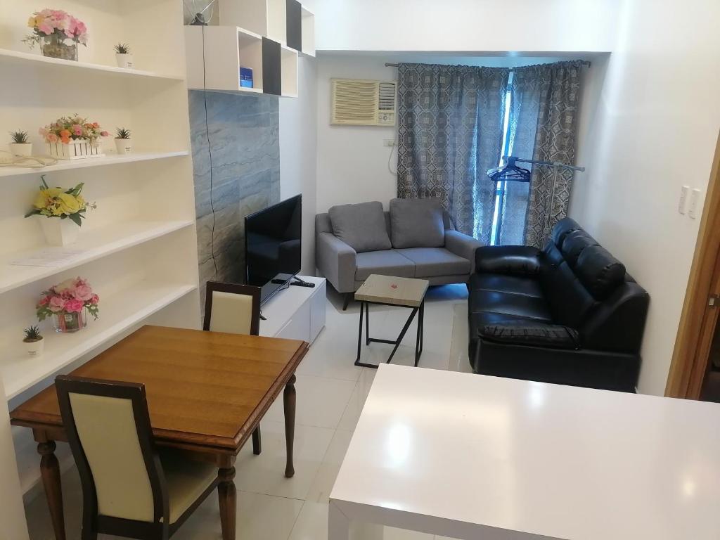 Roxas Blvd Stunning Studio Condo Near US Embassy - Appartement D'une Chambre