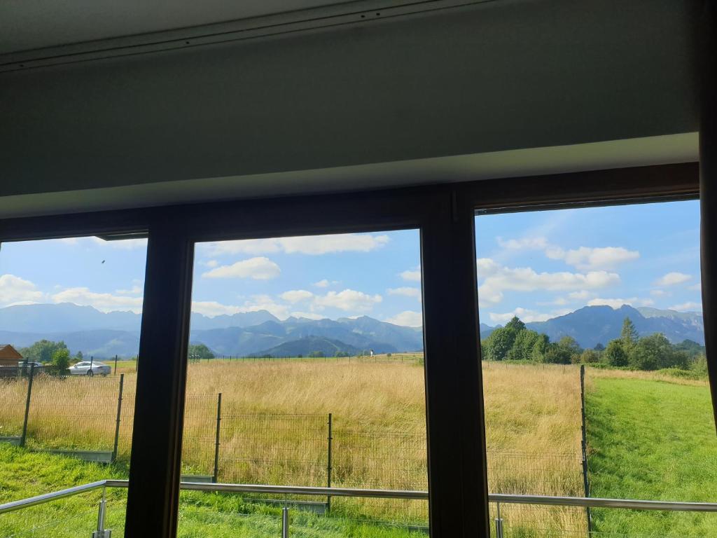 Výhľad na hory alebo výhľad na hory priamo z apartmánu
