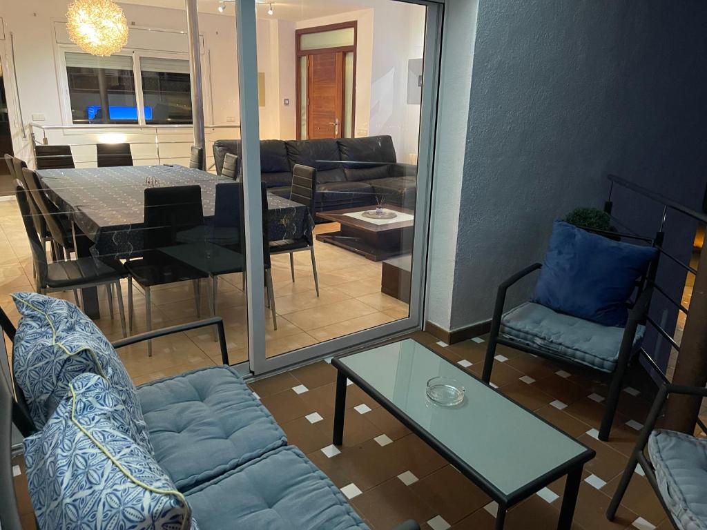 Posedenie v ubytovaní Villa for 2 families