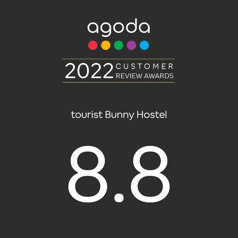 Certifikát, hodnocení, plakát nebo jiný dokument vystavený v ubytování Tourist Bunny Hostel