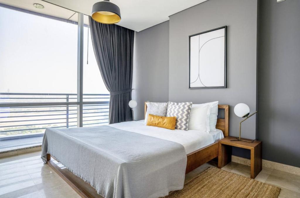 Modern furnished studio in DIFC, Dubai (updated prices 2024)