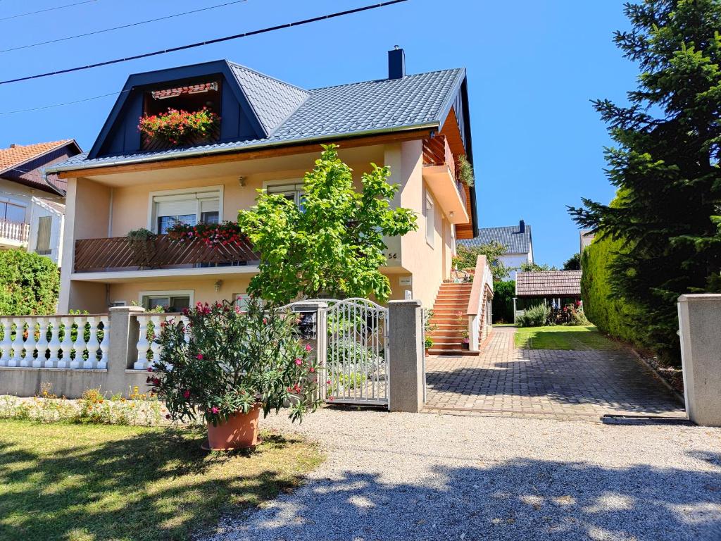 Viola House, Hévíz (updated prices 2024)