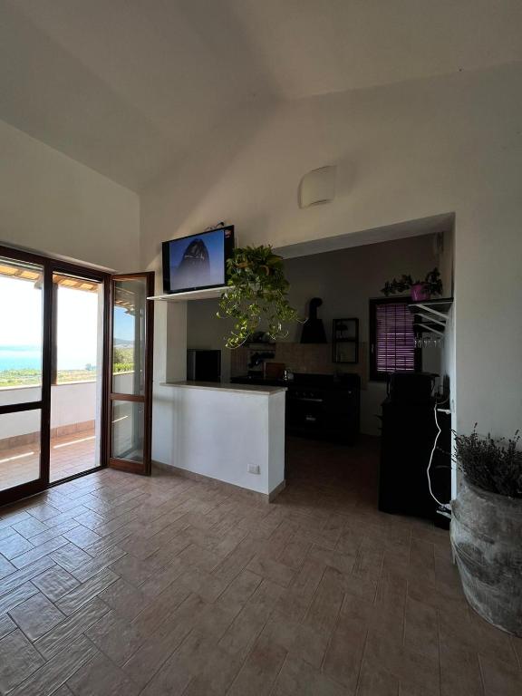 Kuchyň nebo kuchyňský kout v ubytování Casa laggiù