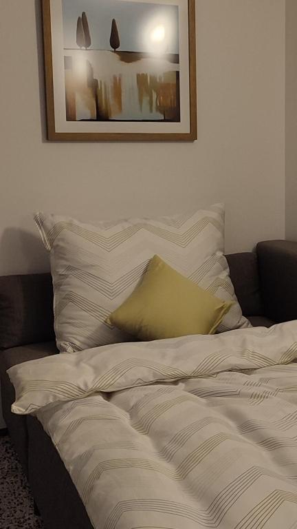 Postel nebo postele na pokoji v ubytování Apartmán Bříza, výhled na zámek