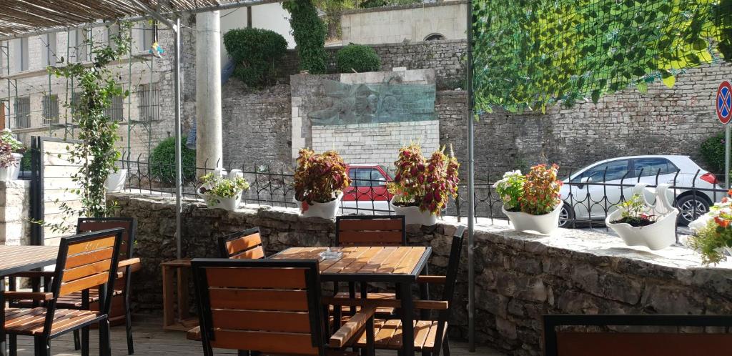 Silver Hill Guesthouse - Image 5