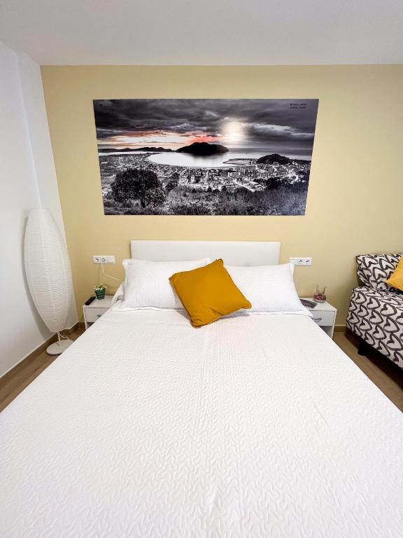 Postel nebo postele na pokoji v ubytování Rooms Laredo