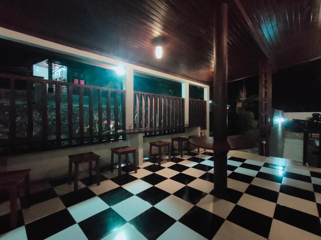 Lo Sari Bungalow - Double Room