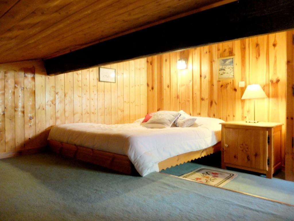 Fotografia z galérie ubytovania Studio cosy mezzanine proche pistes avec balcon et animaux admis à Tignes - FR-1-502-353 v destinácii Tignes