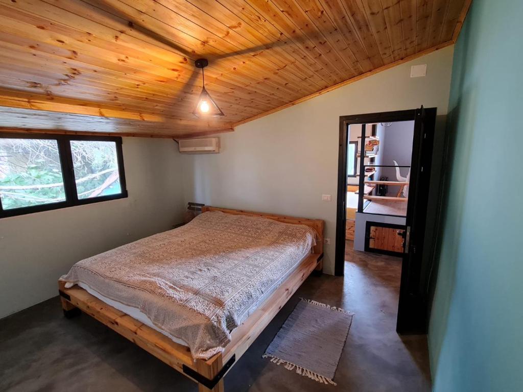 Penthohuse with two bedrooms, Located near beach - Image 7