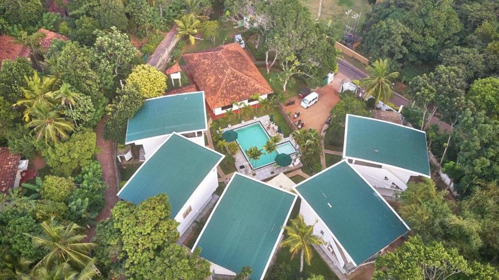 Letecký snímek ubytování Emerald Villas Weligama