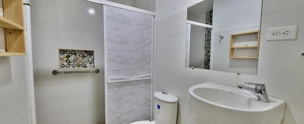 Koupelna v ubytování Extraordinaria CASA FINCA Piscina AA