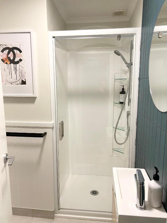 Luxurious Beach Bliss Retreat - Resim 24