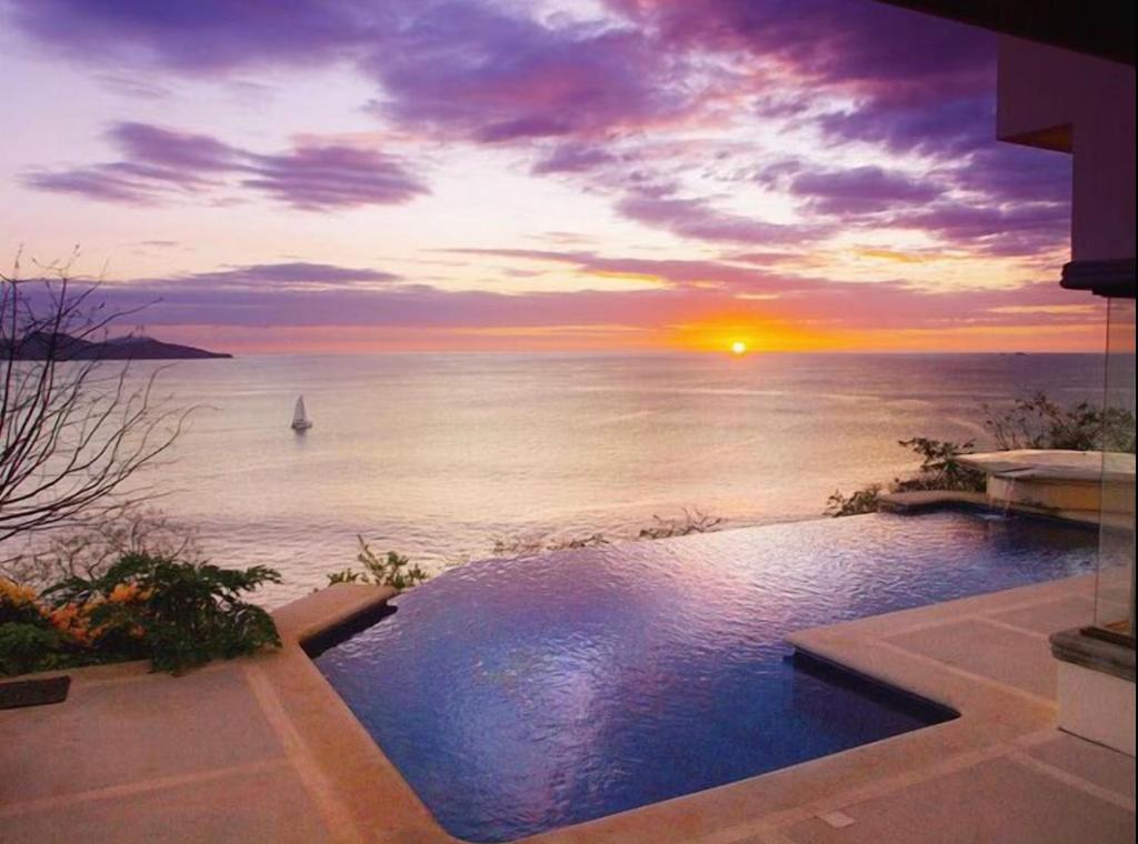 Casa Luna Playa Flamingo, Playa Flamingo (updated prices 2024)