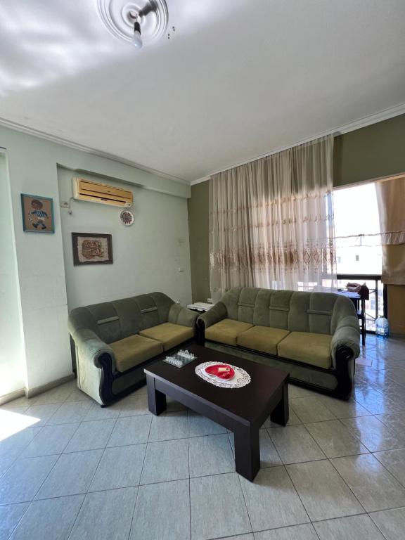 Comfortable condo near the beach - Image 9